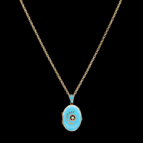a blue necklace with a gold chain