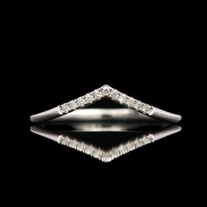 14k White Gold 0.06 CTW Diamond Chevron Band