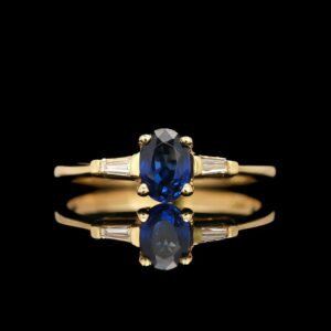 Vintage 18k Yellow Gold Sapphire & Diamond Ring