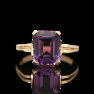 14k Yellow Gold Emerald Cut Amethyst Solitaire