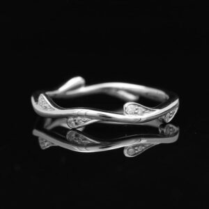 14k White Gold 0.15 CTW Diamond Stackable Vine Band