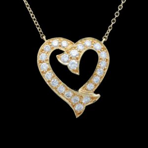 18k Yellow Gold 1.03 ctw Diamond Heart Station Necklace