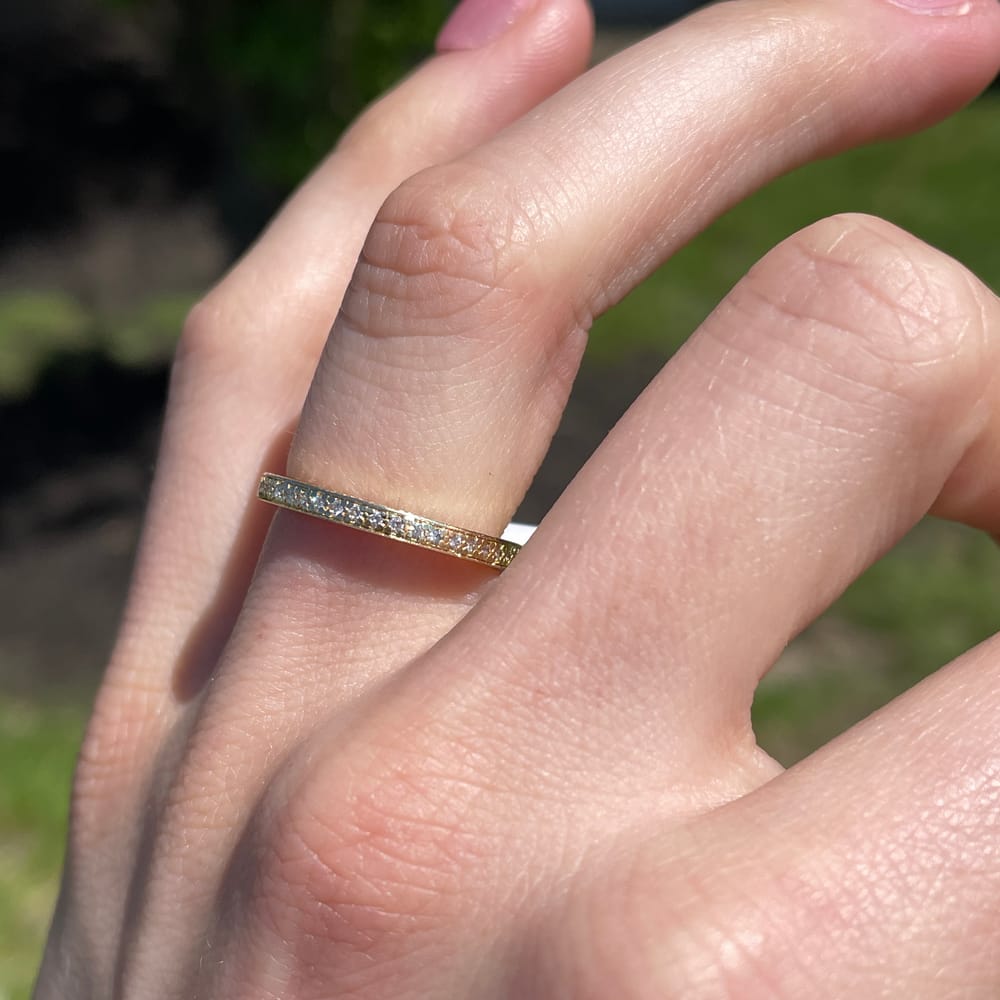 007-001736_127re4IAA 14k engraved yellow gold 0.53 ctw diamond eternity band