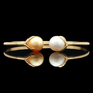 18k Yellow Gold 11.0 mm Pearl Cuff Bracelet