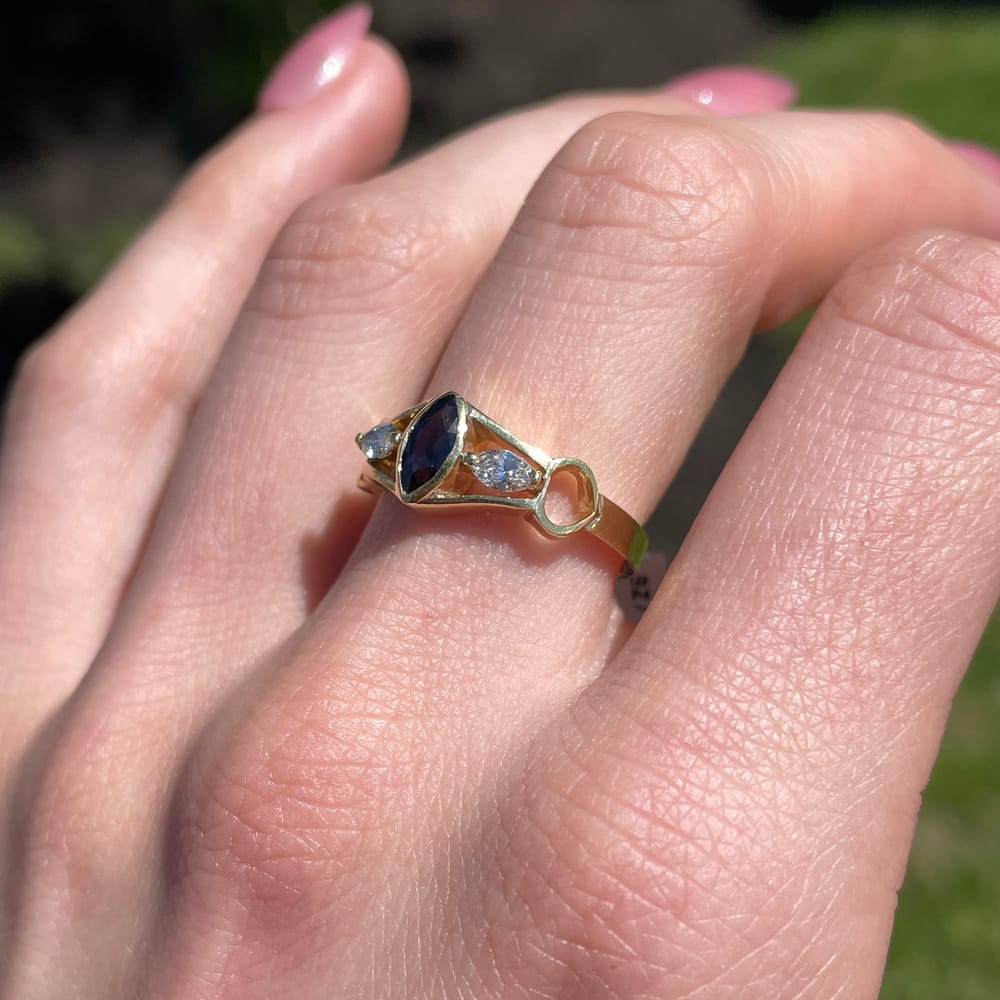 008-000593_128VD7IAM 18k Yellow Gold Marquise Sapphire & Diamond Ring