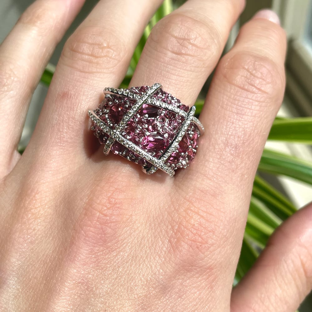 008-000626_16jYZRIA2 14k white gold pink tourmaline & diamond ring