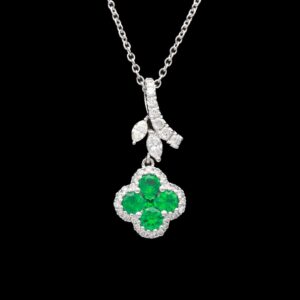 18k white gold emerald & diamond clover pendant necklace