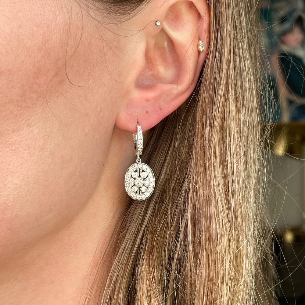 024-001040_15qLHxIAM 18k white gold 1.29 ctw diamond dangle earrings