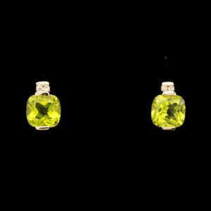 14k yellow gold peridot & diamond stud earrings