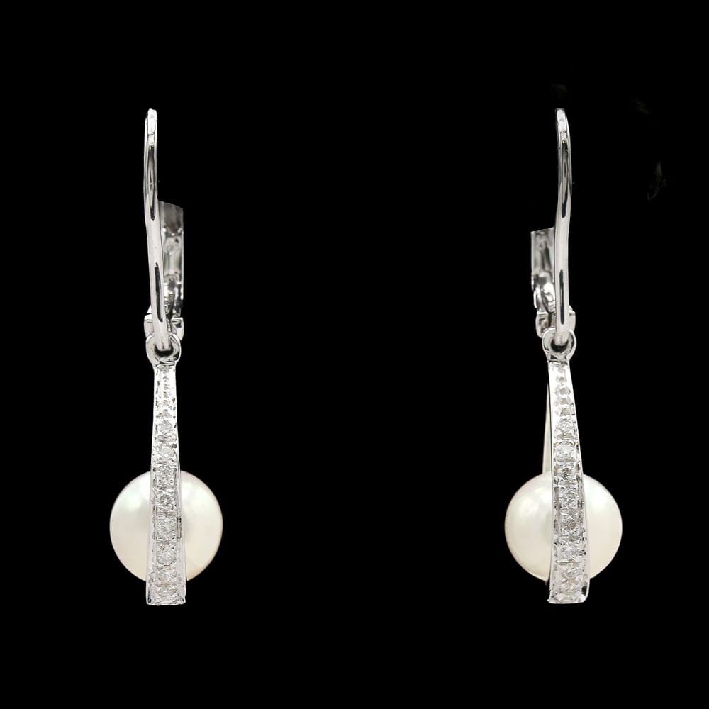 026-000057_188CIEIA2 14k White Gold 6.80 mm Pearl & Diamond Dangle Earrings