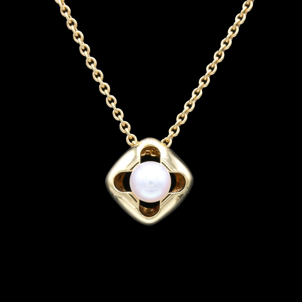 Vintage Mikimoto 18K Yellow Gold Pearl Cube Necklace