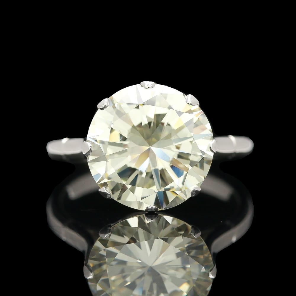 007-001648_1MfVQtIAN Vintage Platinum 4.37 CT Transitional Cut Diamond Solitaire Ring with GIA Report