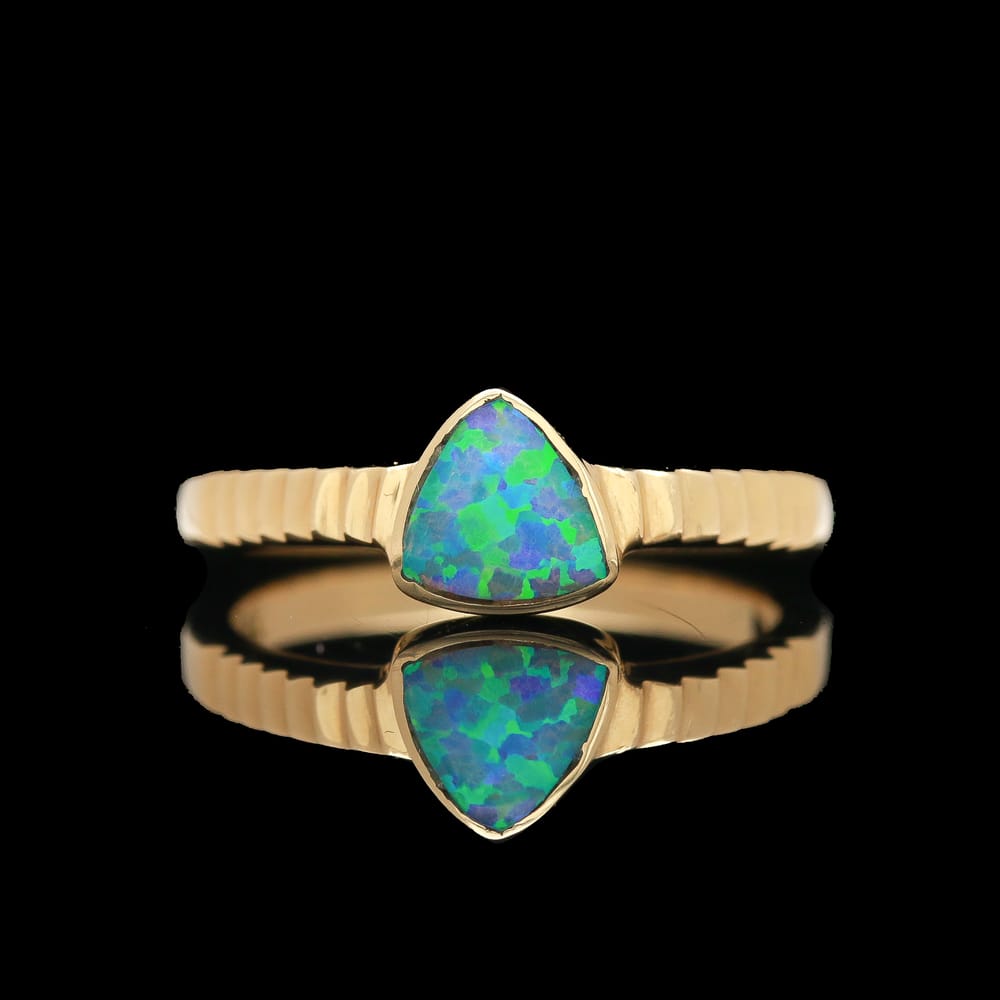008-000670_1IWyfrIAD Vintage 14k Yellow Gold Lab Grown Opal Trillion Cabohcon Ring