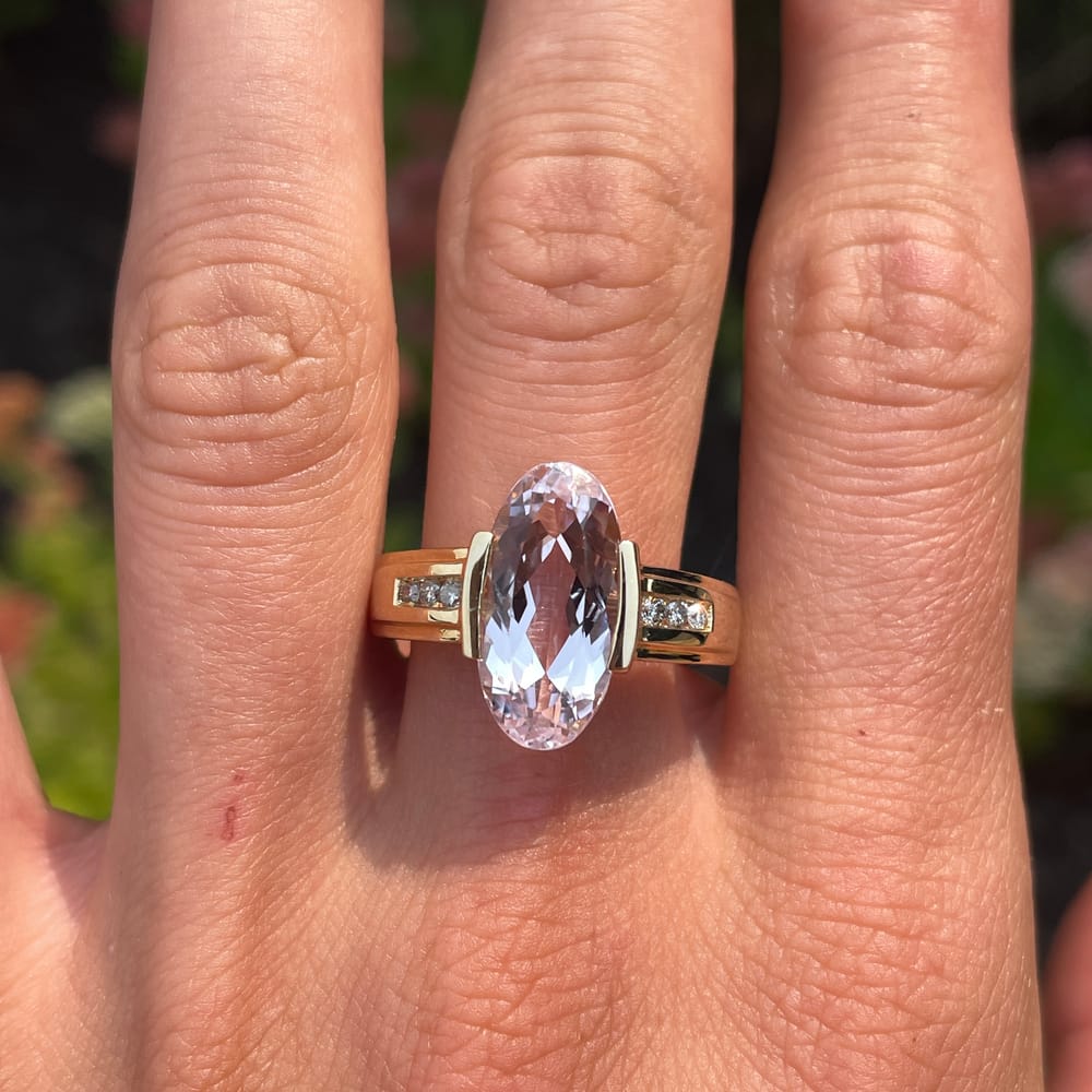 008-000676_1MST5AIAX 14k yellow gold morganite & diamond ring
