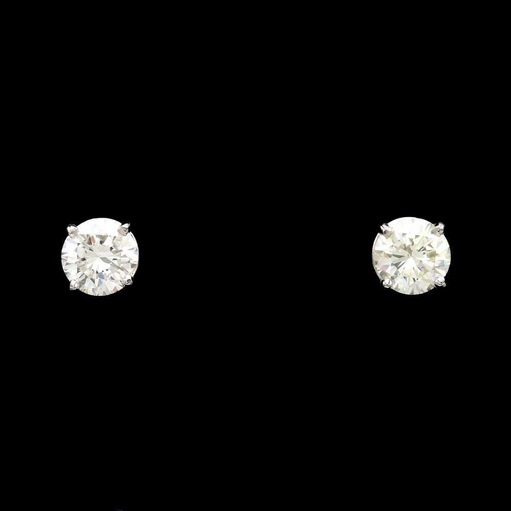 024-001061_1JCfqPIAT 14k white gold 1.47 ctw diamond stud earrings