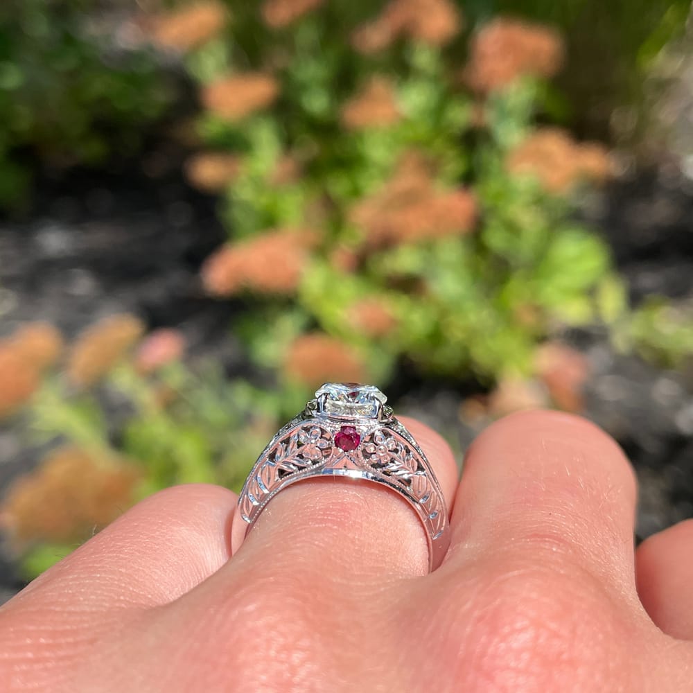 007-001816_1S4AUoIAN whitehouse bros deco style 14k white gold 1.10 ctw diamond ring