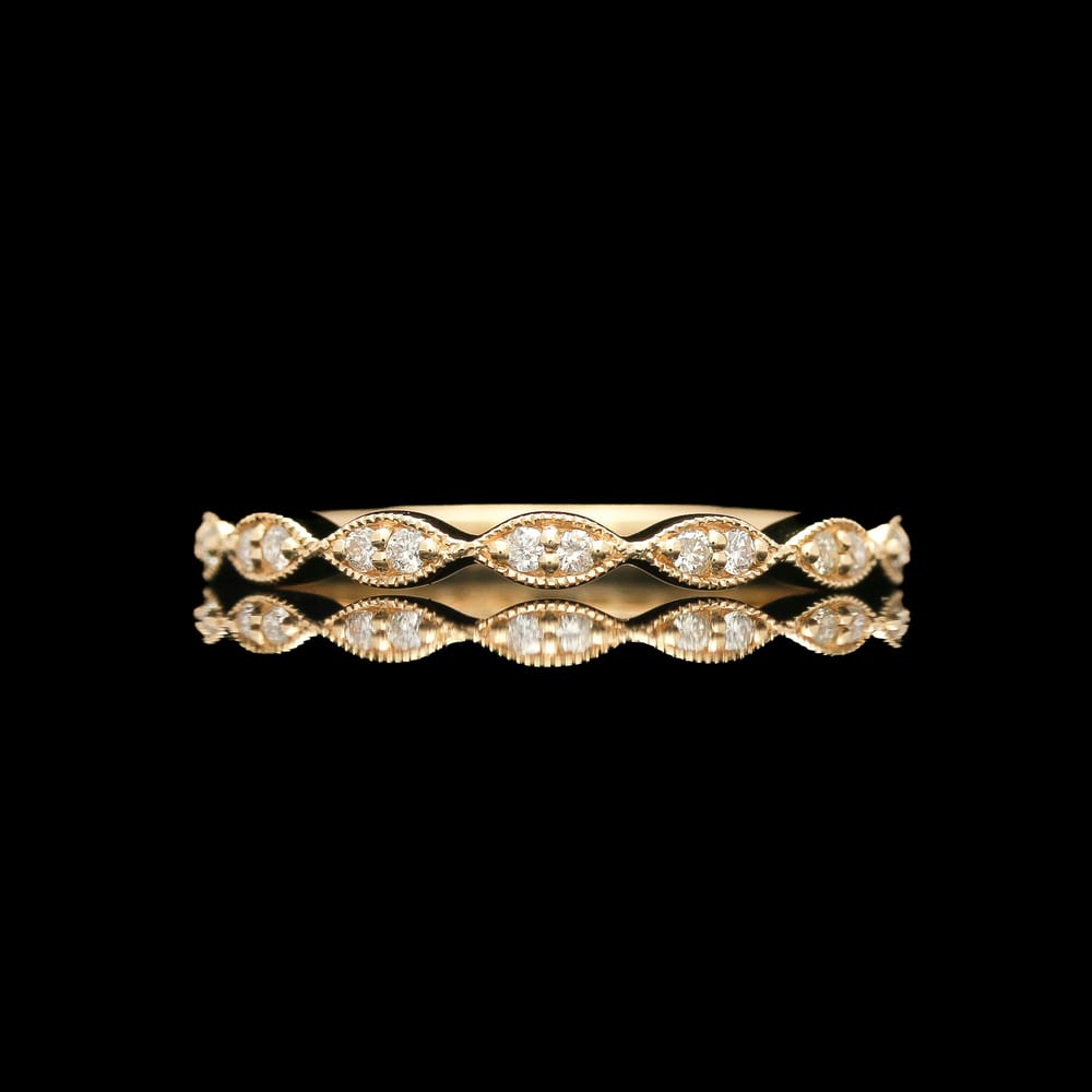 007-001831_1WGznpIAD 14k Yellow Gold 0.15 ctw Diamond Milgrain Edge Band, 2.3 grams, sz 6.75